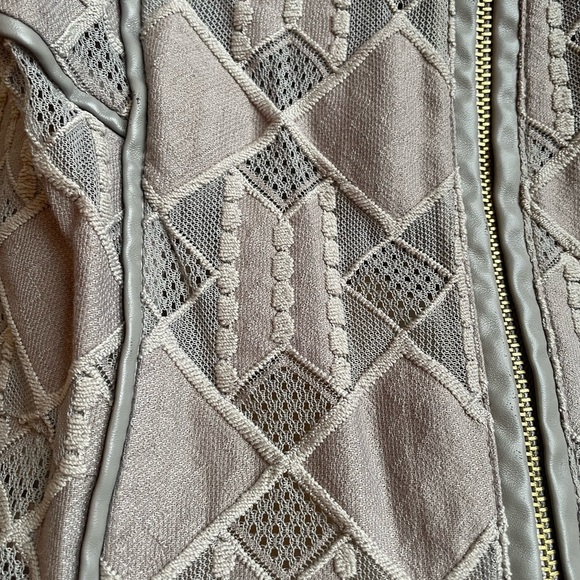 INC Patterned Zip Up - Picture 4 of 6